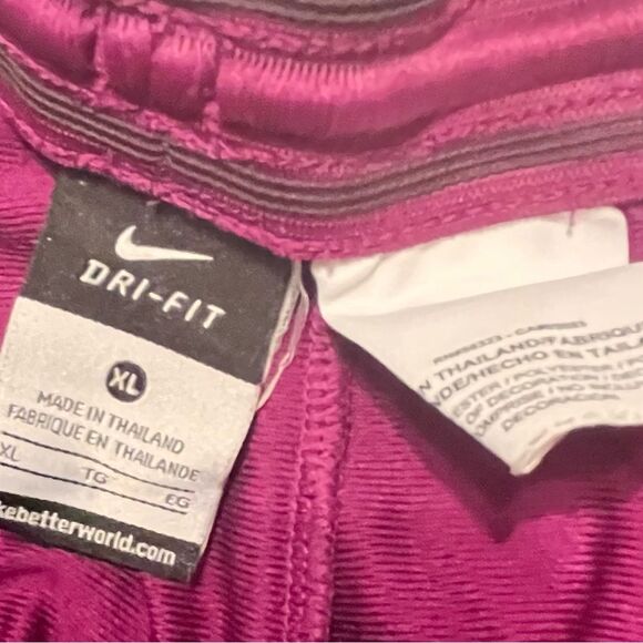 Nike Dry Fit Pink and Orange Athletic Shorts with Elastic Waistband Size XL - Picture 2 of 3